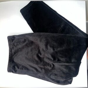 SHEIN Curvy Black Velvet Trousers